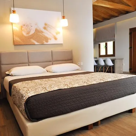 Alexis 4* Megali Ammos (Skiathos)