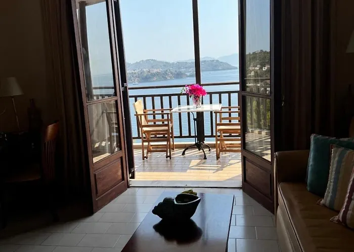 Ξενοδοχείο με διαμερίσματα Alexis 4*