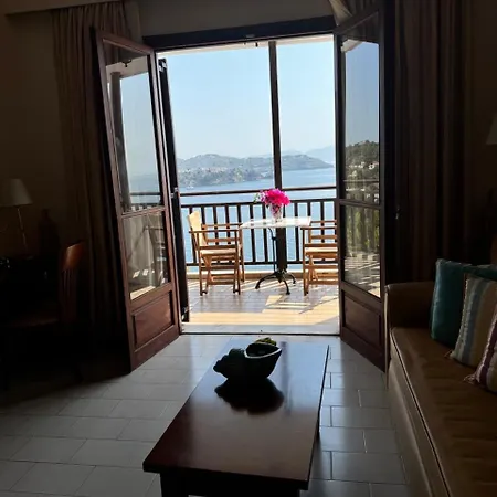 Aparthotel Alexis *