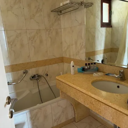 Aparthotel Alexis